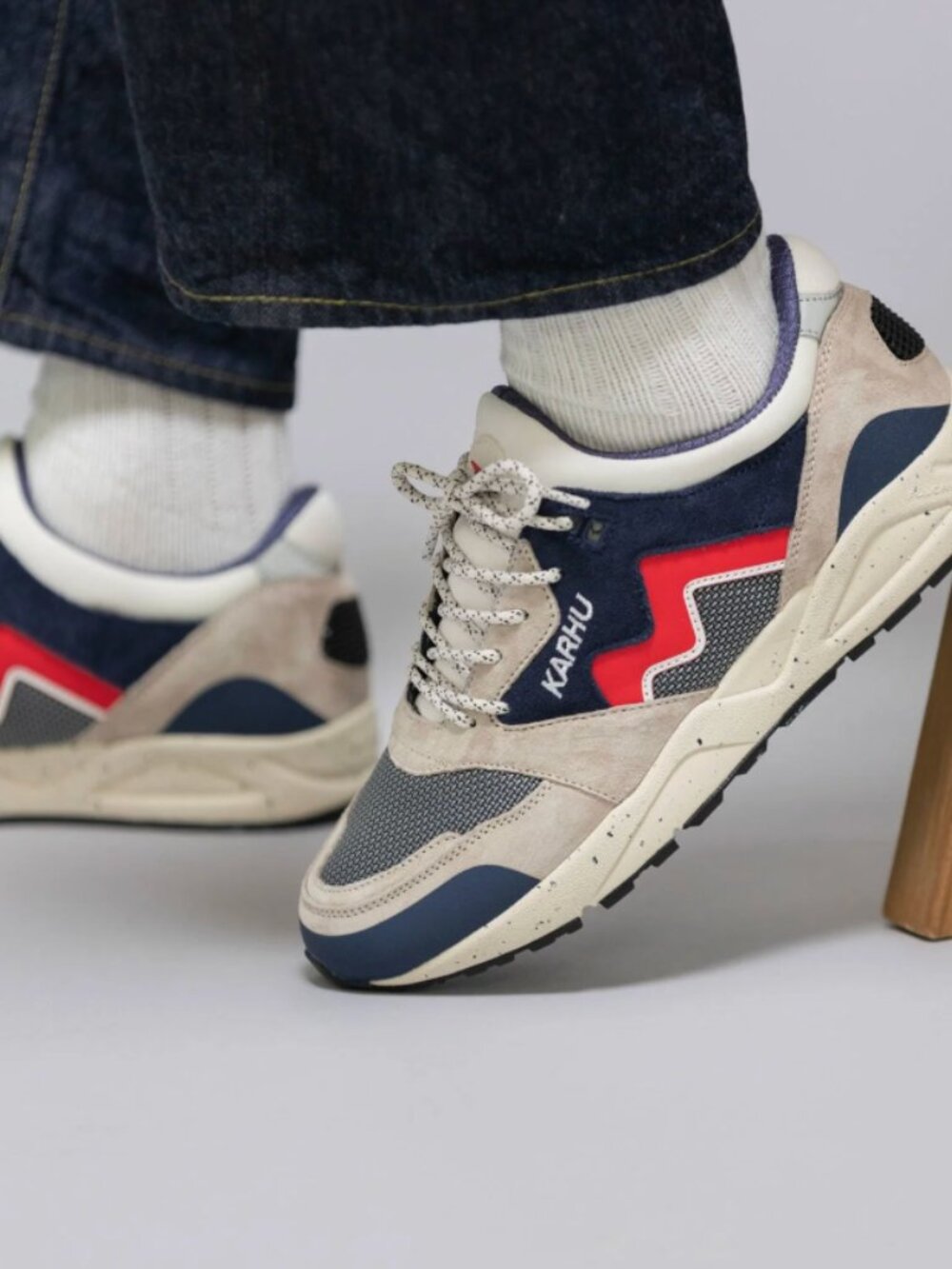 NWT - KARHU - Aria 95 sneakers women’s 8.5, unisex 7